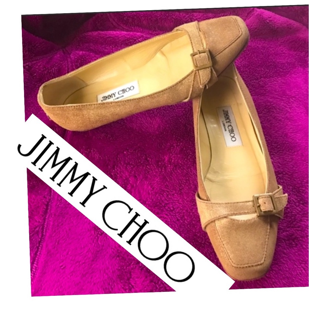 Jimmy Choo flats - a wardrobe staple!